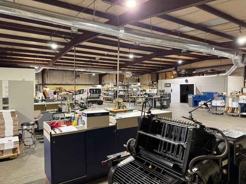 More Photos Of 41 Veterans Memorial Hwy, Mableton Industrial For Sale