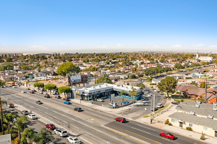 More Photos Of 2101-2107 W Century Blvd, Los Angeles Restaurant For Sale