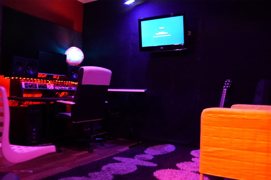 More Photos Of 4617 Van Nuys Blvd, Sherman Oaks Storefront For Sale