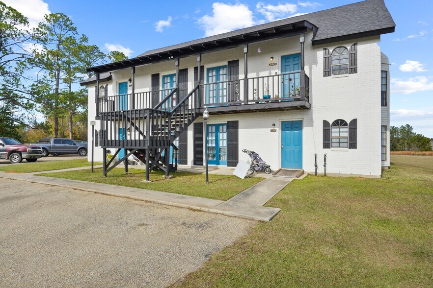 More Photos Of 70601 Chapman Drive, Abita Springs Multifamily For Sale