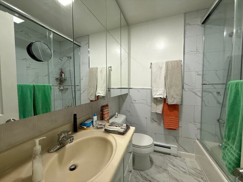 More Photos Of 1846 College Point Blvd, College Point Storefront Retail Residential For Sale