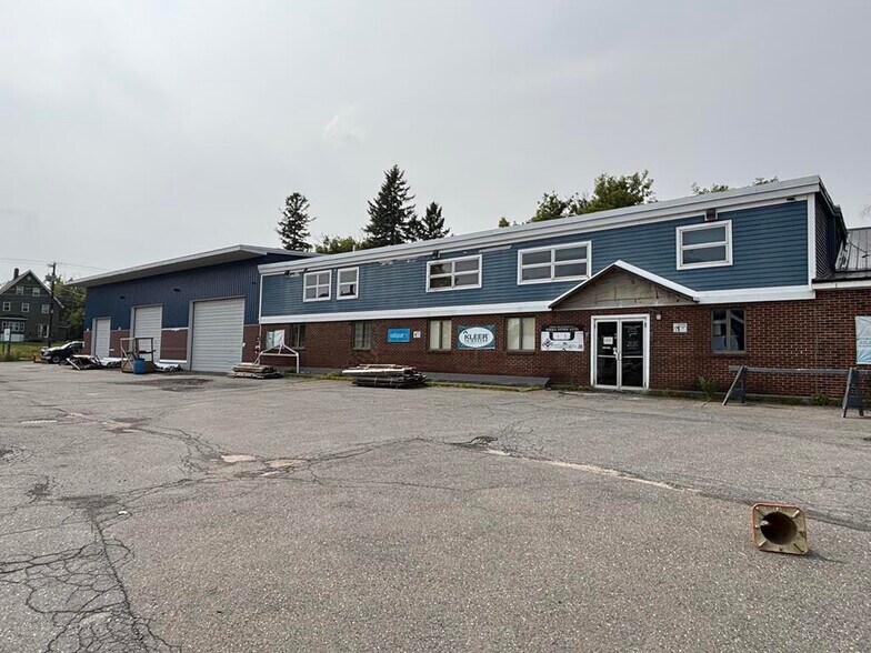 More Photos Of 43 State St, Presque Isle General Retail For Sale
