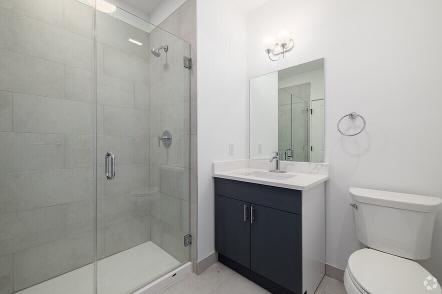 More Photos Of 300 E Main St, Bound Brook Apartments For Lease