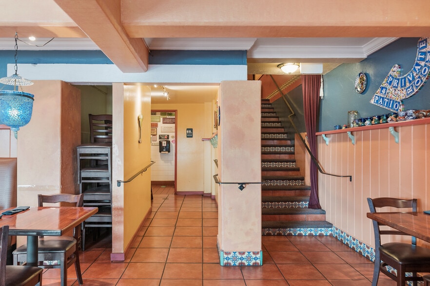 More Photos Of 2009 Bridgeway, Sausalito Restaurant For Lease