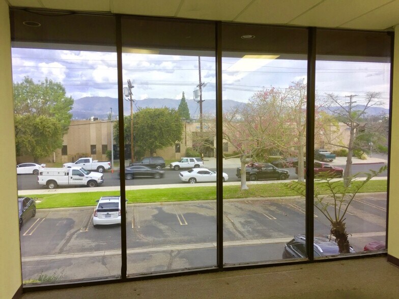 More Photos Of 21100 Superior St, Chatsworth Industrial For Lease