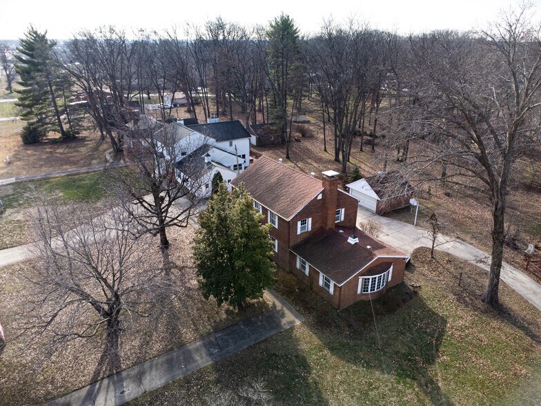 More Photos Of 805-809 N Keller Dr, Effingham Land For Sale