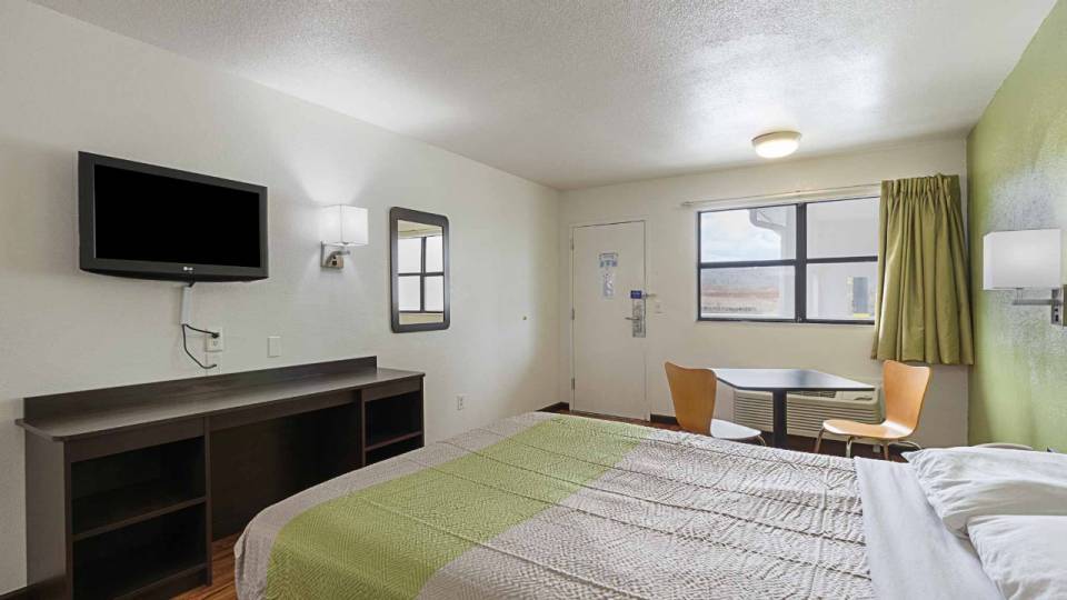 More Photos Of 7707 Lee Hwy, Chattanooga Hotel For Sale