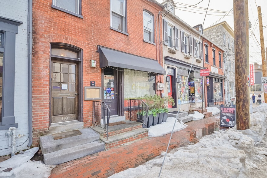 More Photos Of 110 W Orange St, Lancaster Storefront Retail Residential For Sale