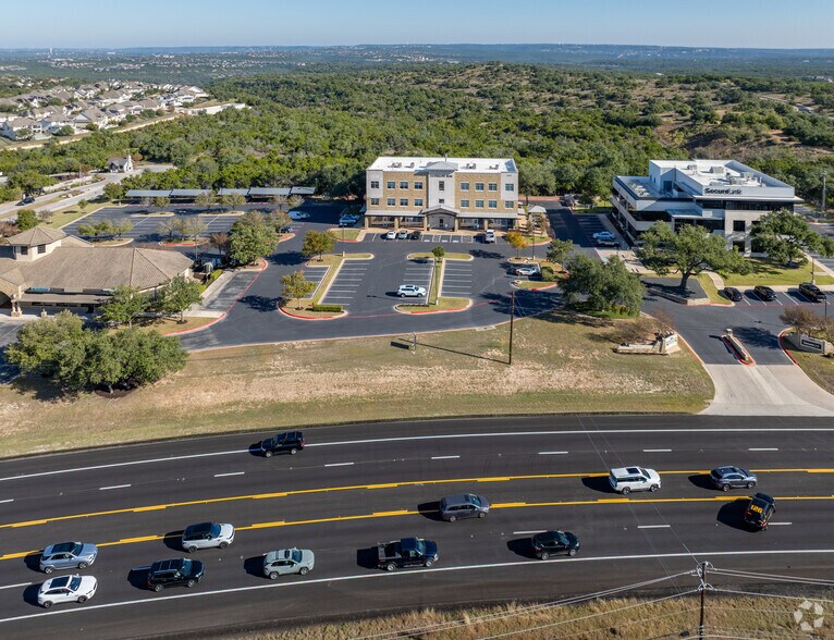 More Photos Of 11412 Bee Caves Rd, Austin Office For Lease