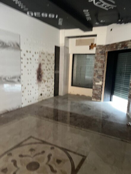 More Photos Of 172 Neptune Ave, Brooklyn Apartments For Lease