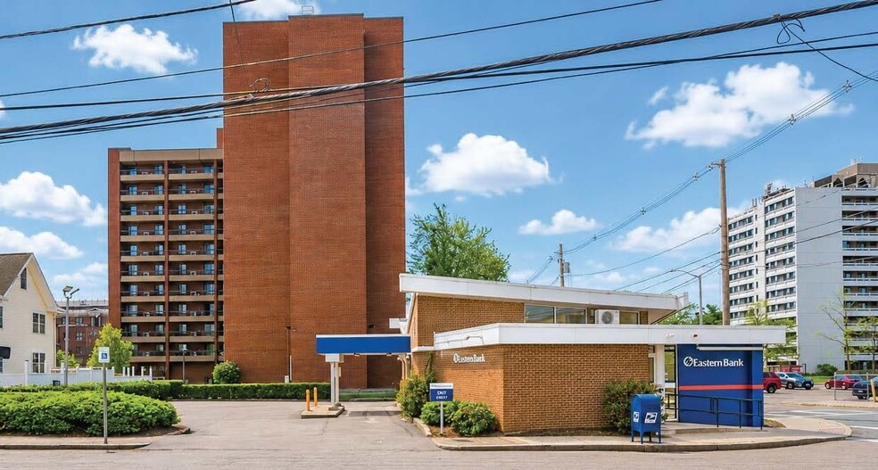More Photos Of 34 Chapman St, Quincy Bank For Lease