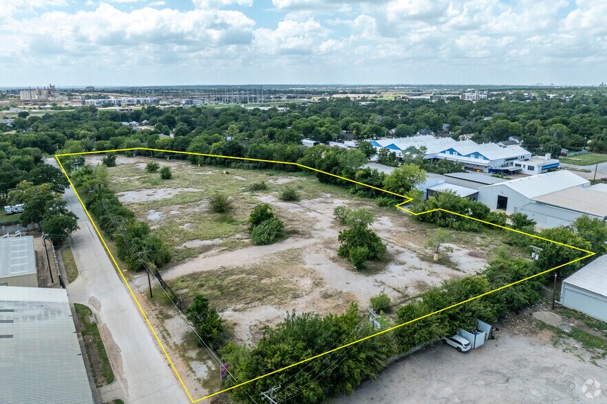 More Photos Of 3001 Fisher Ave, Fort Worth Land For Sale