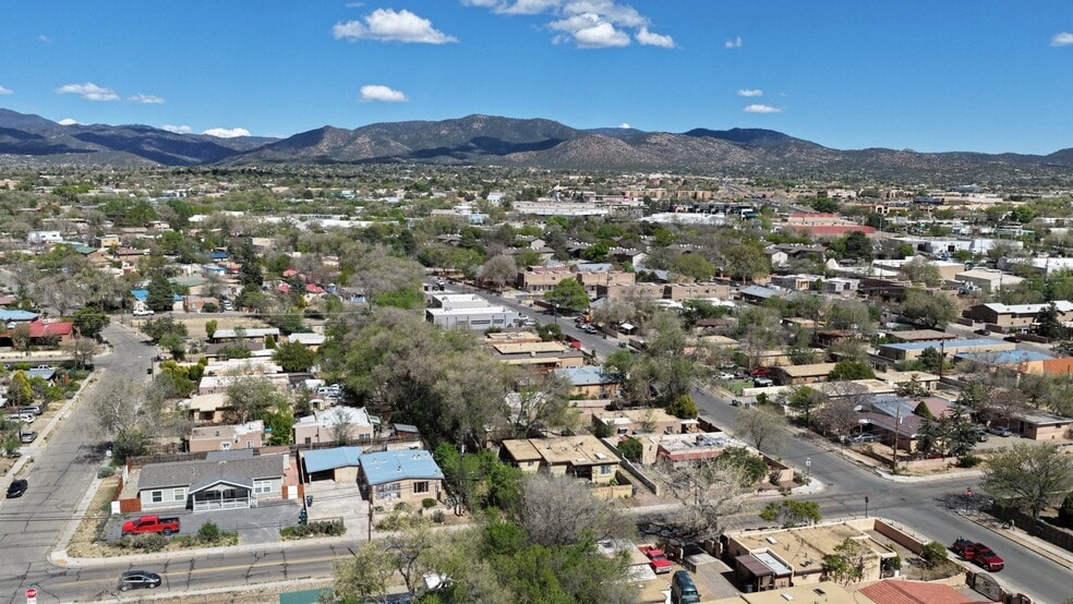 More Photos Of 1607 5th St, Santa Fe Apartments For Sale