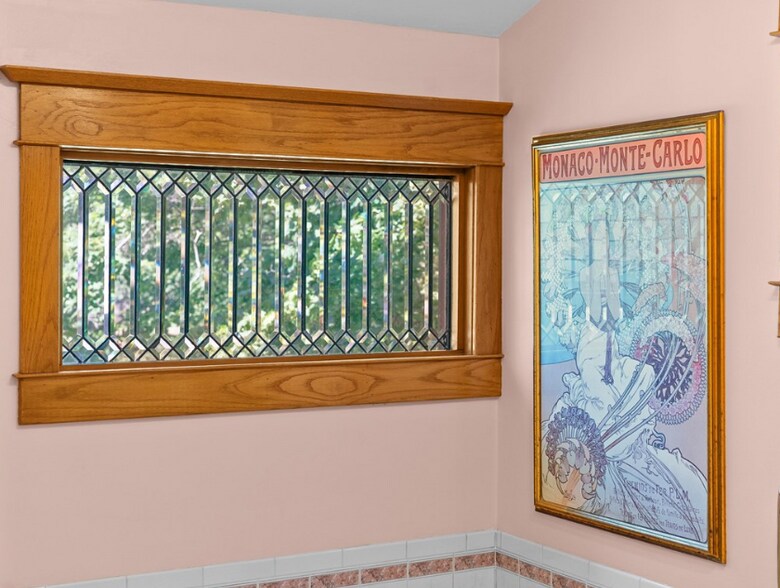 More Photos Of 908 Michigan St, Sturgeon Bay Hospitality For Sale