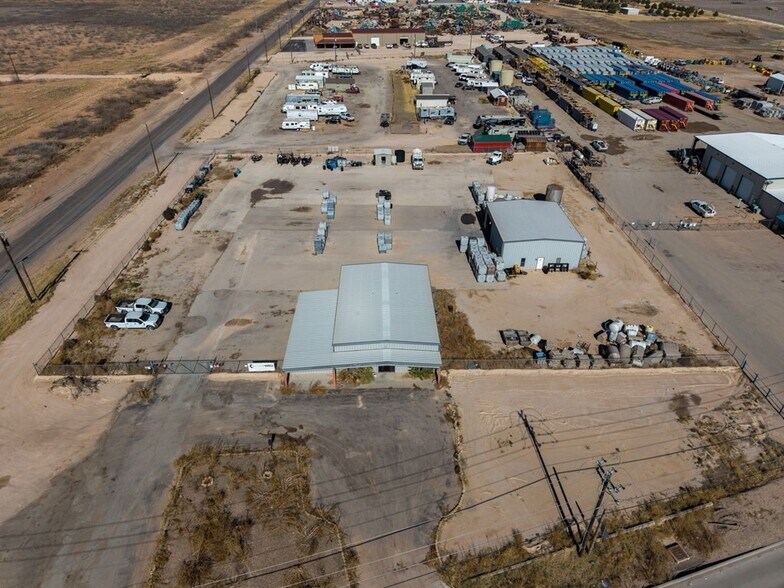 More Photos Of 8316 W I-20, Midland Warehouse For Sale