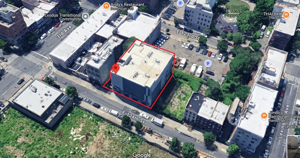 Primary Photo Of 166-172 E 124th St, New York Warehouse For Lease