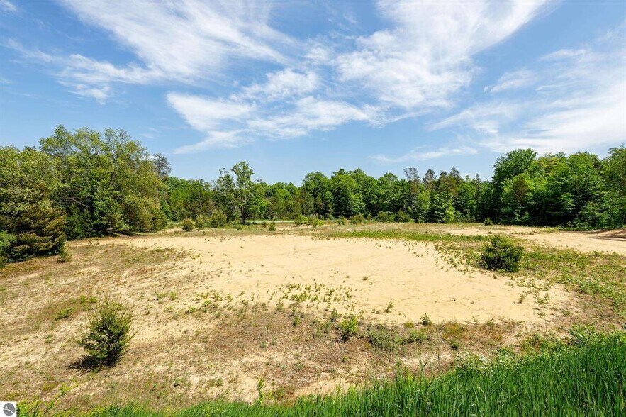 More Photos Of 7764 Weldon Road rd, Thompsonville Land For Sale