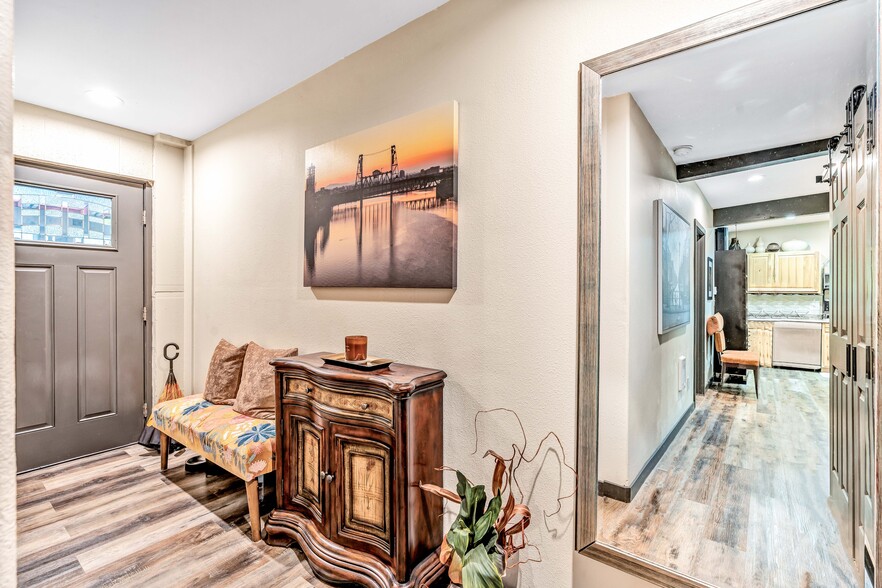More Photos Of 6729 SE 162nd Ave, Portland Horse Stables For Sale