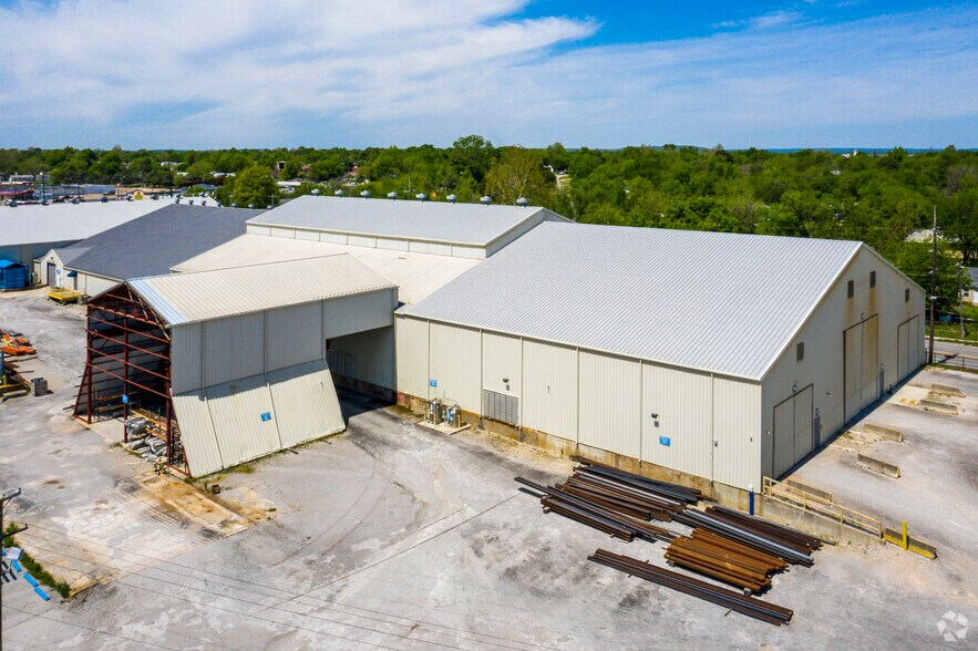 More Photos Of 3515 Dawson Rd, Tulsa Manufacturing For Lease