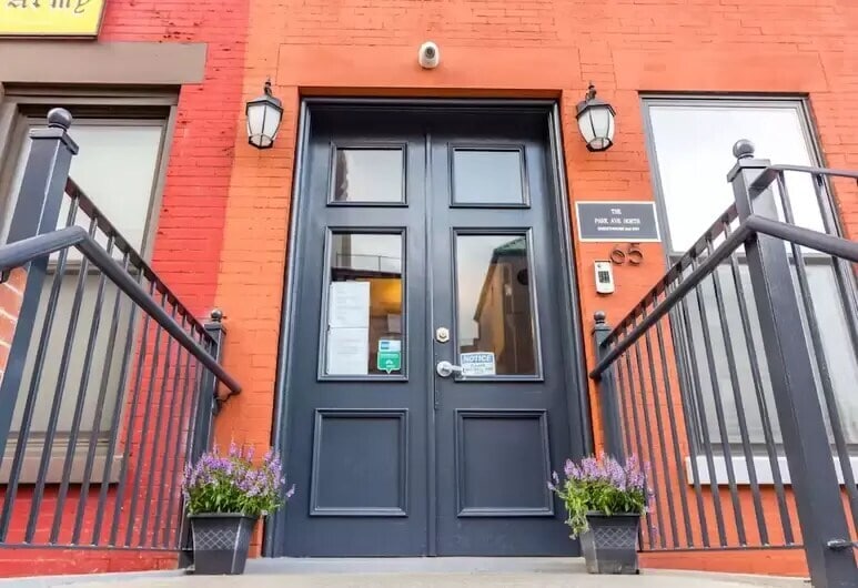 Primary Photo Of 65 E 129th St, New York Hotel For Sale