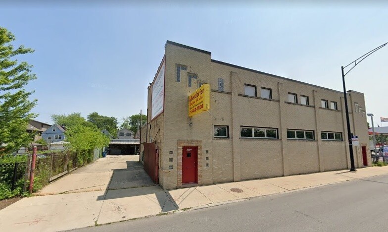 More Photos Of 4617-4623 N Pulaski Rd, Chicago Warehouse For Sale