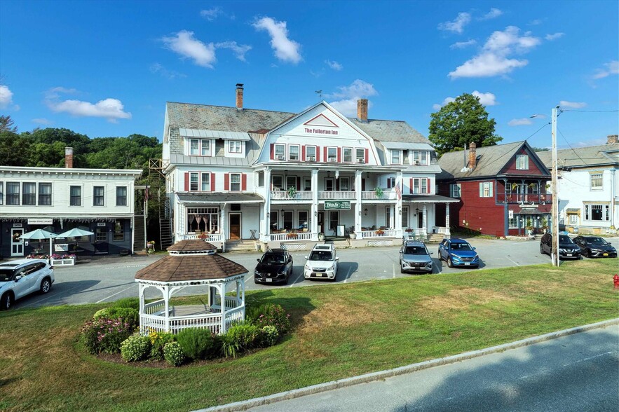 Primary Photo Of 40 Common St, Chester Hotel For Sale