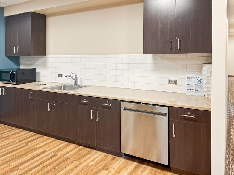 More Photos Of 3477 Corporate Pky, Center Valley Coworking Space