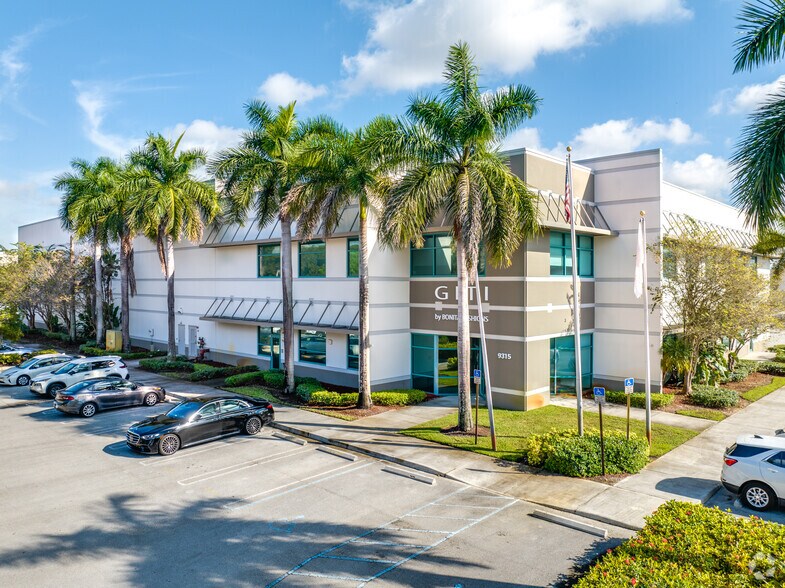 Primary Photo Of 9315 NW 112th Ave, Miami Warehouse For Sale