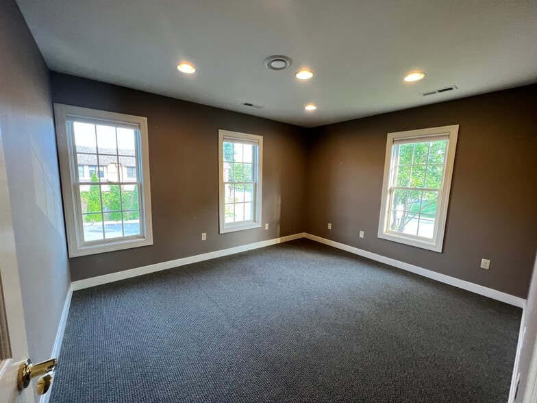 More Photos Of 2116 Angus Rd, Charlottesville Medical For Lease
