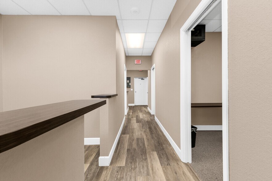 More Photos Of 425 Cross St, Punta Gorda Loft Creative Space For Lease