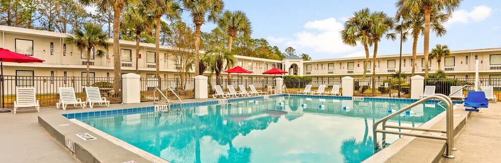 More Photos Of 1153 Airport Rd, Jacksonville Hotel For Sale