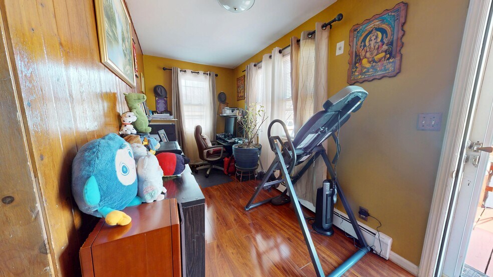 More Photos Of 3108 Healy Ave, Far Rockaway Apartments For Sale