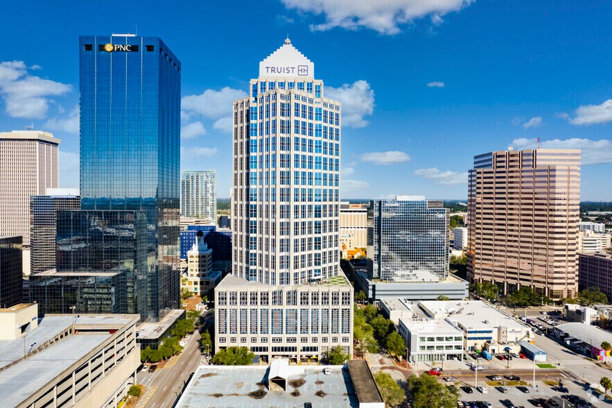 More Photos Of 401 E Jackson St, Tampa Office For Lease