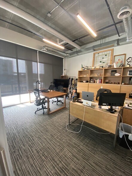 More Photos Of 161 S Riverheath Way, Appleton Apartments For Lease