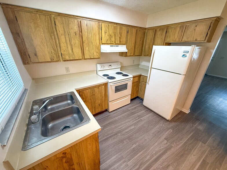 More Photos Of 604 SW 35th St, Palm City Apartments For Sale