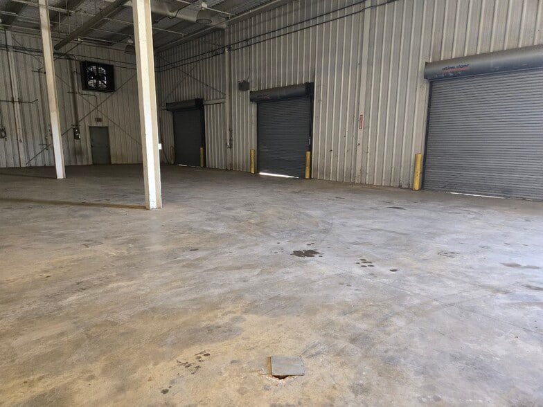 More Photos Of 1340 Valley Industrial Blvd, Valley Distribution For Lease