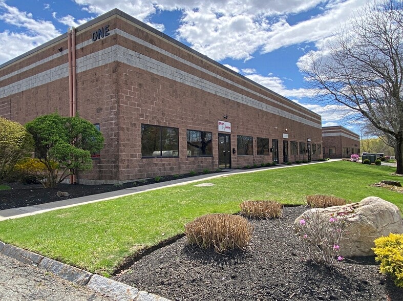 Primary Photo Of 1 Presidential Way, Woburn Light Distribution For Lease
