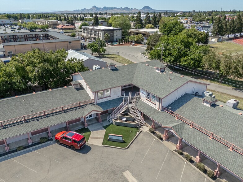 More Photos Of 1227 Bridge St, Yuba City Office For Sale