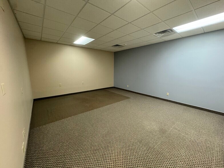 More Photos Of 3451 Wyndham Way, West Lafayette Office For Lease