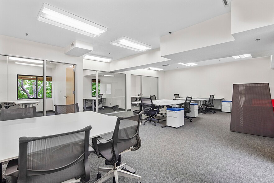 More Photos Of 541 Jefferson Ave, Redwood City Office For Sale