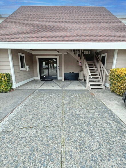 More Photos Of 456 South E St, Santa Rosa Office Residential For Sale