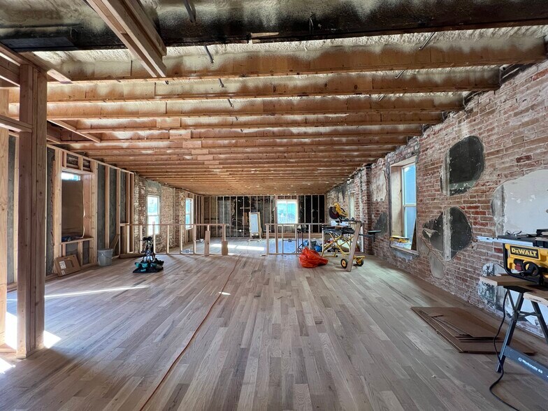 More Photos Of 1201 Santa Fe Dr, Denver Office Residential For Lease