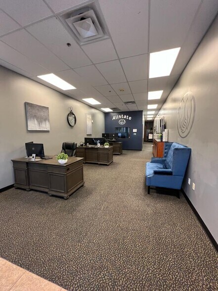 More Photos Of 25546 N Lake Pleasant Pky, Peoria General Retail For Lease