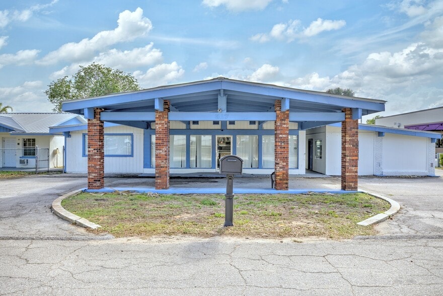 More Photos Of 517 Us-27, Lake Placid Assisted Living For Sale