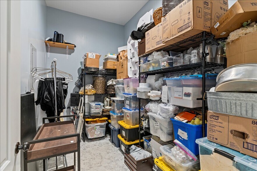 More Photos Of 88 N Daleville Ave, Daleville General Retail For Sale