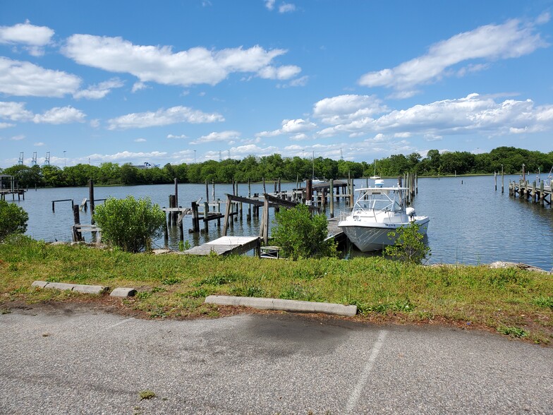 Primary Photo Of 103 Constitution Ave, Portsmouth Sports And Entertainment For Sale