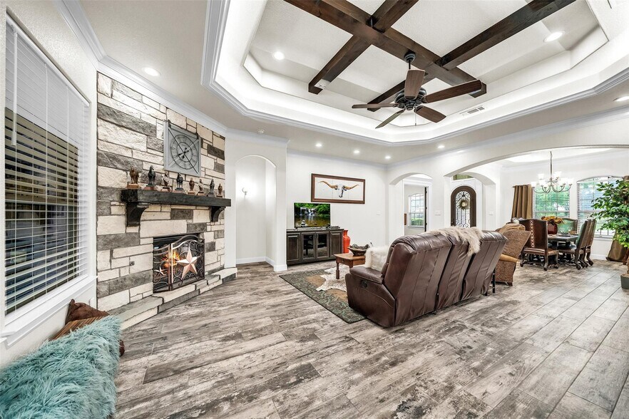 More Photos Of 7839 Blanchard Way, Fort Worth Specialty For Sale