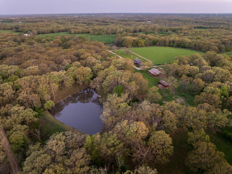 More Photos Of 129 Vaughan Rd, Eldon Lodge Meeting Hall For Sale