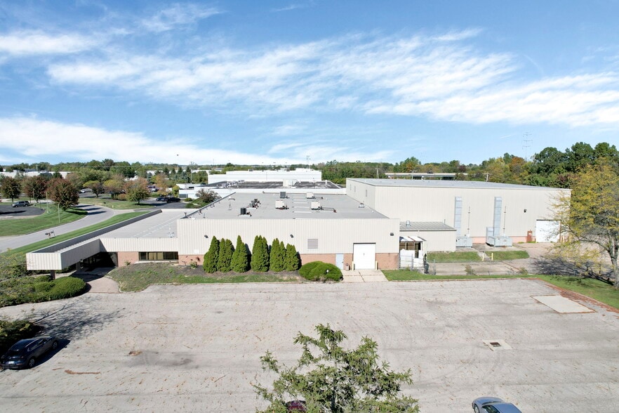 More Photos Of 535 Enterprise Dr, Lewis Center Warehouse For Sale