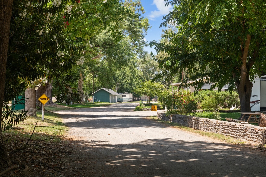 More Photos Of 24680 Hidden Harbor Dr, Los Molinos Manufactured Housing Mobile Home Park For Sale